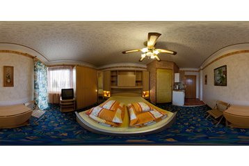 Madjarska Privát Hévíz, Eksterijer